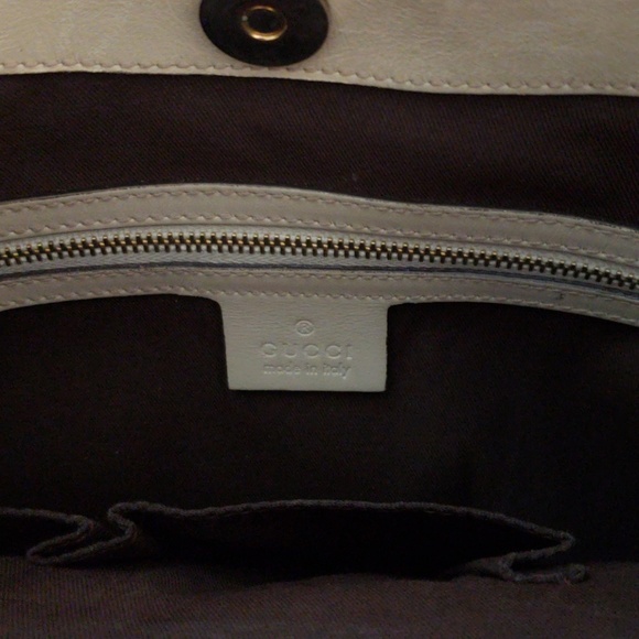 Handbag - Picture 2 of 2